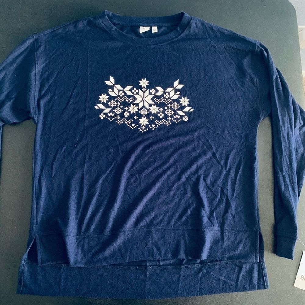 NWT BP from Nordstrom Cozy Lounge Top M navy Snowflake - Picture 10 of 15